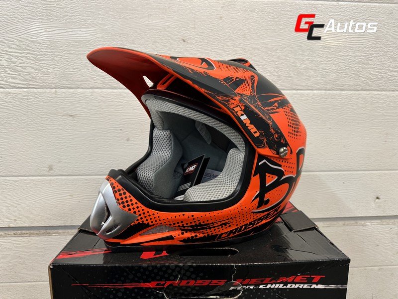 CASQUE ENFANT GPX HOMOLOGUÉ ECER 22-05 ORANGE