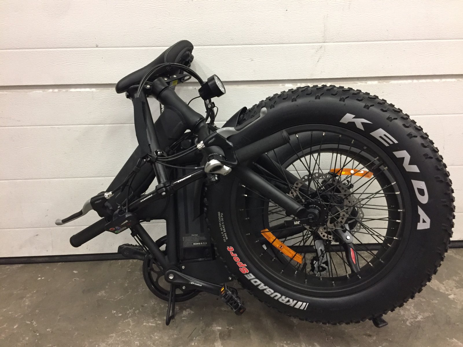 Vélo électrique Fat-bike pliable - noir