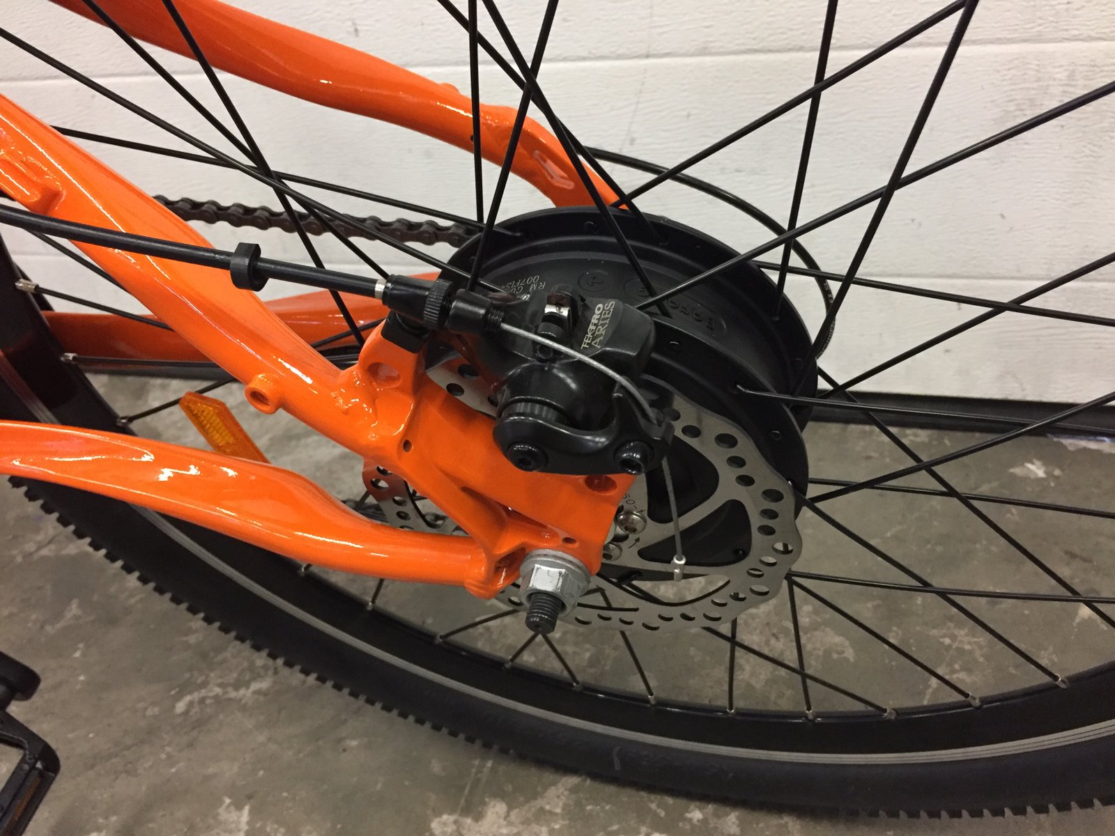 Vélo VTT électrique 26 pouces - orange