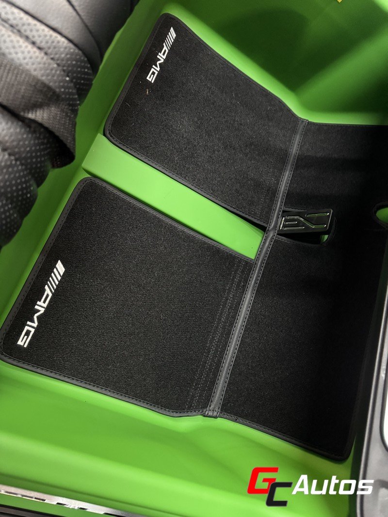 Voiture électrique Mercedes G63 AMG XXL 24V 4 x 200 Watts vert mat (10 mois/6 ans) - vert