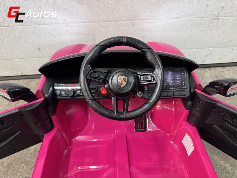 Voiture électrique Porsche Macan - rose