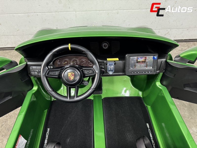 Voiture électrique Porsche 911 GT3 24V 4x200W ecran MP4 (10 mois/7 ans) - vert